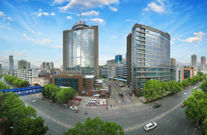 湖北省十堰市太和醫(yī)院墻面/地面翻新