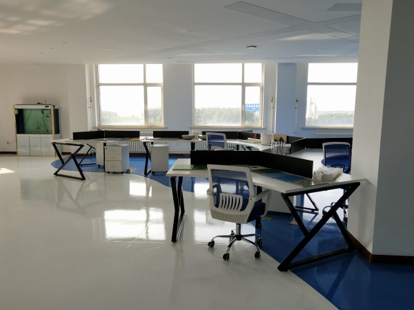 混凝土墻地面翻新后