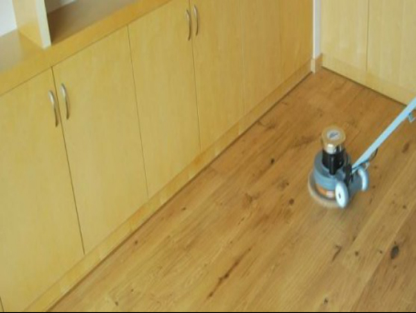 復(fù)合地板打蠟多少錢