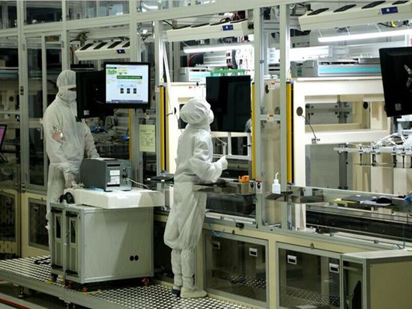 環(huán)氧防靜電地坪2