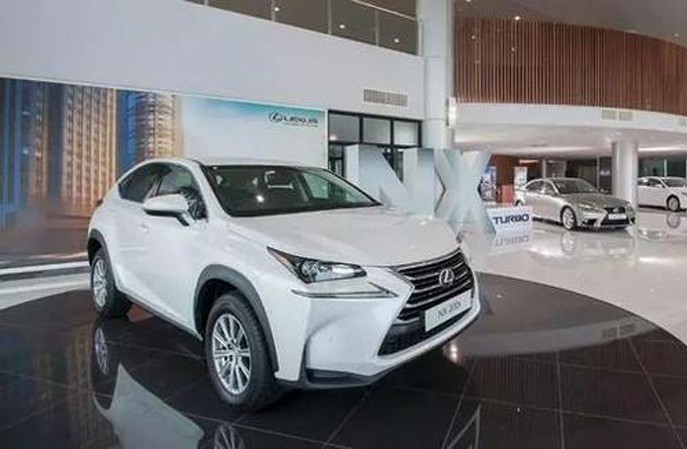 汽車4S店地面翻新，如何提升汽車4S店環(huán)境的氣質？