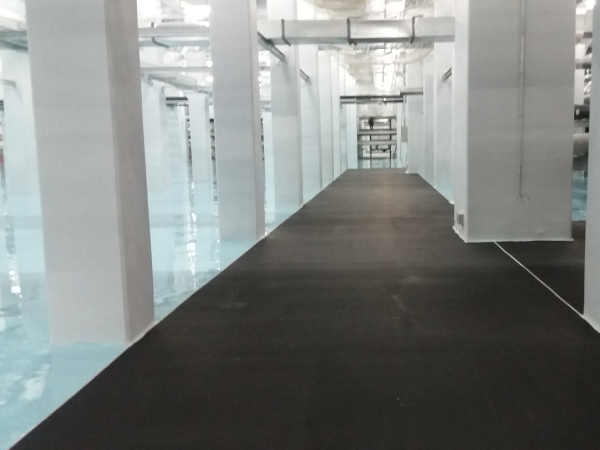 專業(yè)生產(chǎn)防靜電地坪漆材料