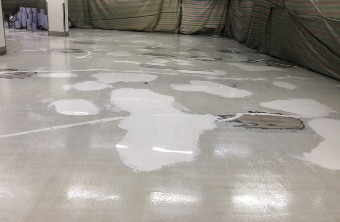 哪些原因會導致環(huán)氧防靜電自流平漆膜附著力變差！