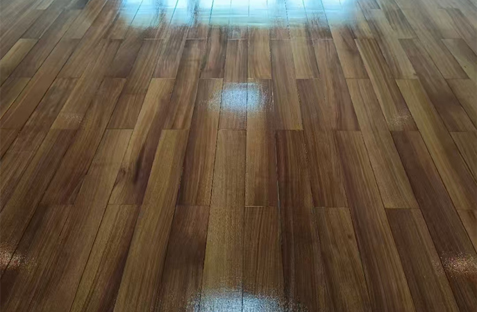 舊木地板翻新保養(yǎng)的秘密武器--塑立得防護(hù)涂料