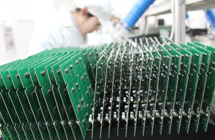 環(huán)氧防靜電地坪--現(xiàn)代工業(yè)的“安全屏障”，北京航特以科技賦能產業(yè)安全