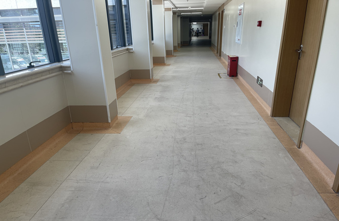 PVC地板保養(yǎng)前