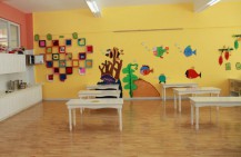 幼兒園防涂鴉墻面漆PK普通乳膠漆(幼兒園裝修)