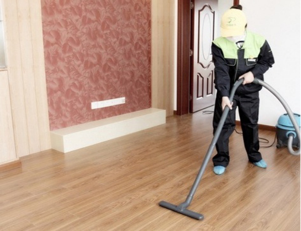 亞麻地板優(yōu)缺點與亞麻地板翻新相關方法你知道嗎?