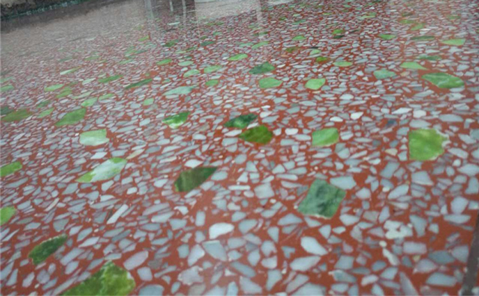 舊水磨石地面翻新改造選什么產(chǎn)品?-塑立得地面翻新系統(tǒng)